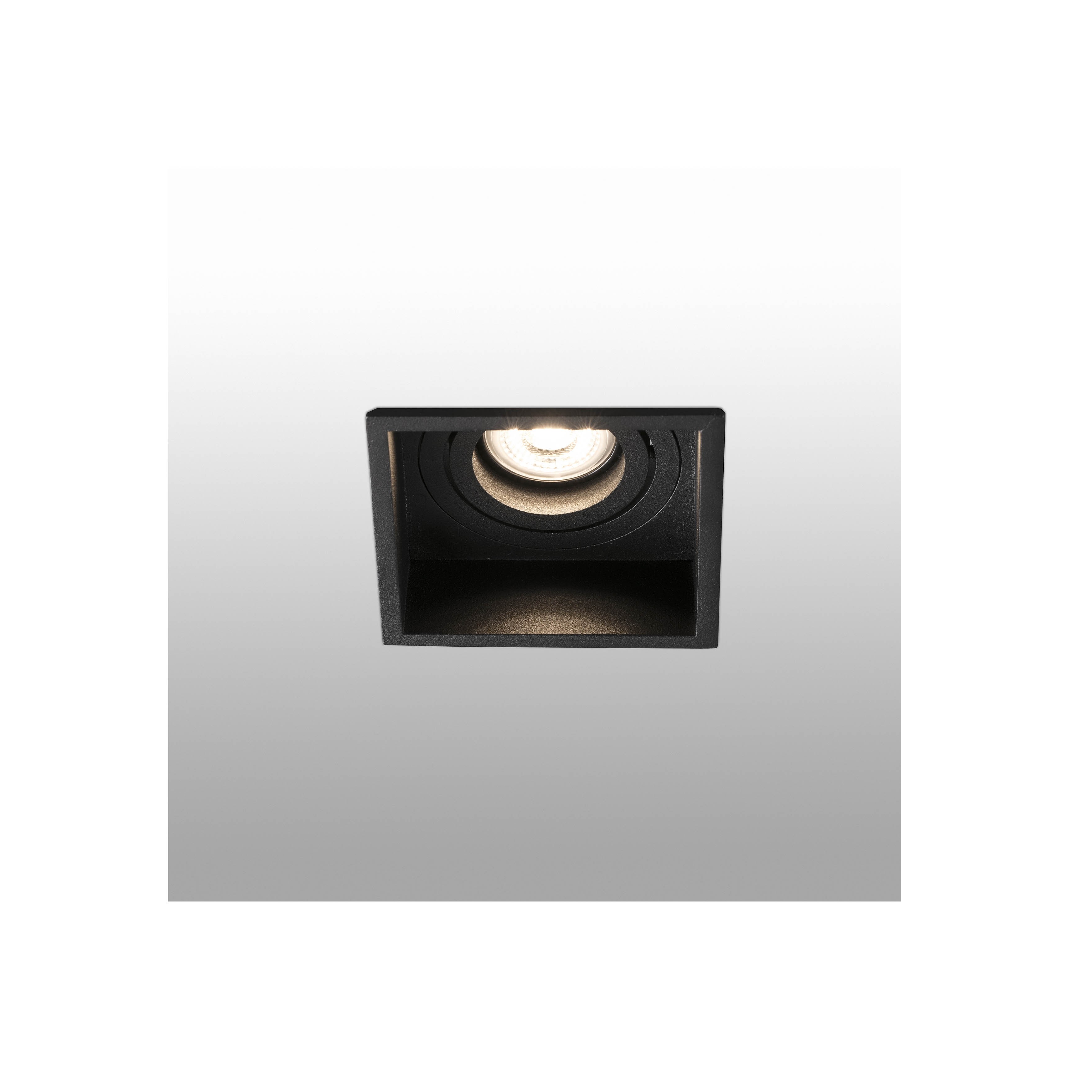 Faro Встраиваемый регулируемый светильник Hyde черный GU10