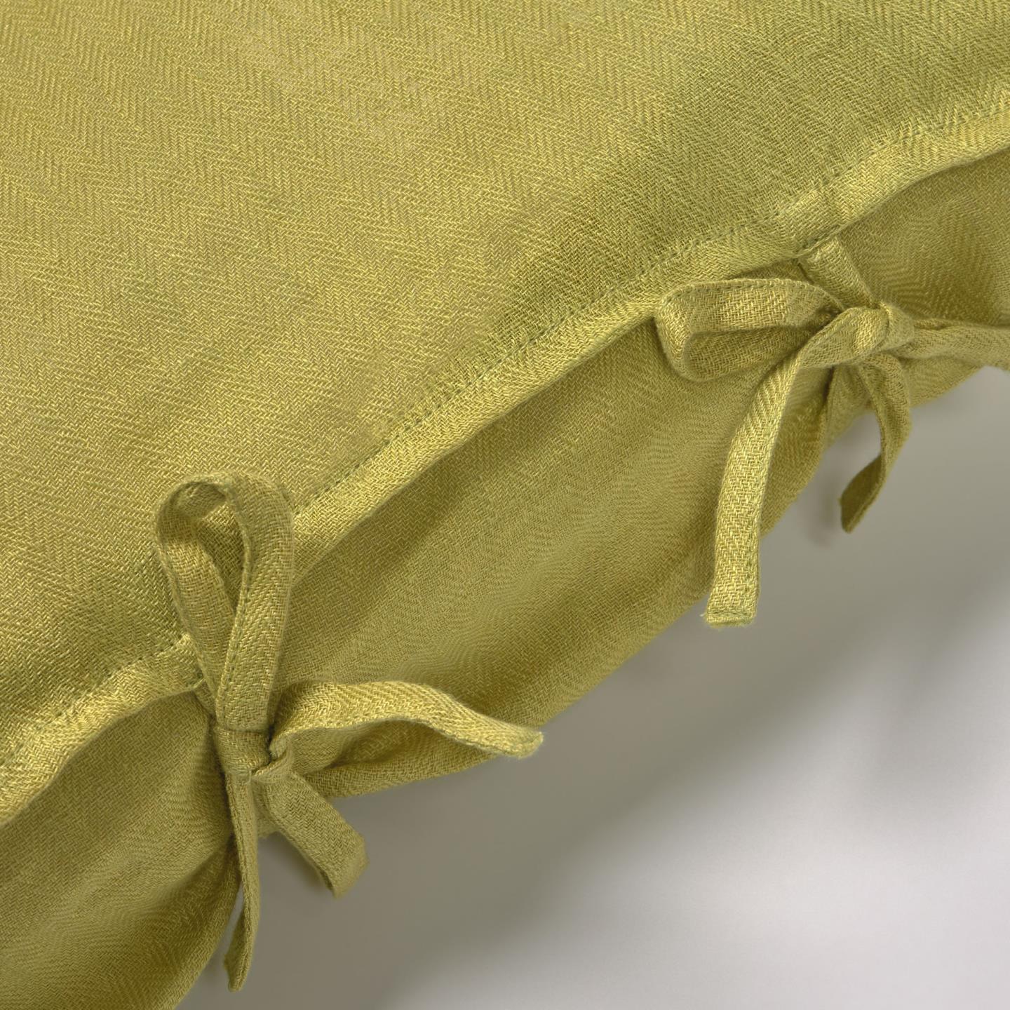 La Forma (ex Julia Grup) Чехол для подушки Tazu из 100% льна зеленый 45 x 45 cm