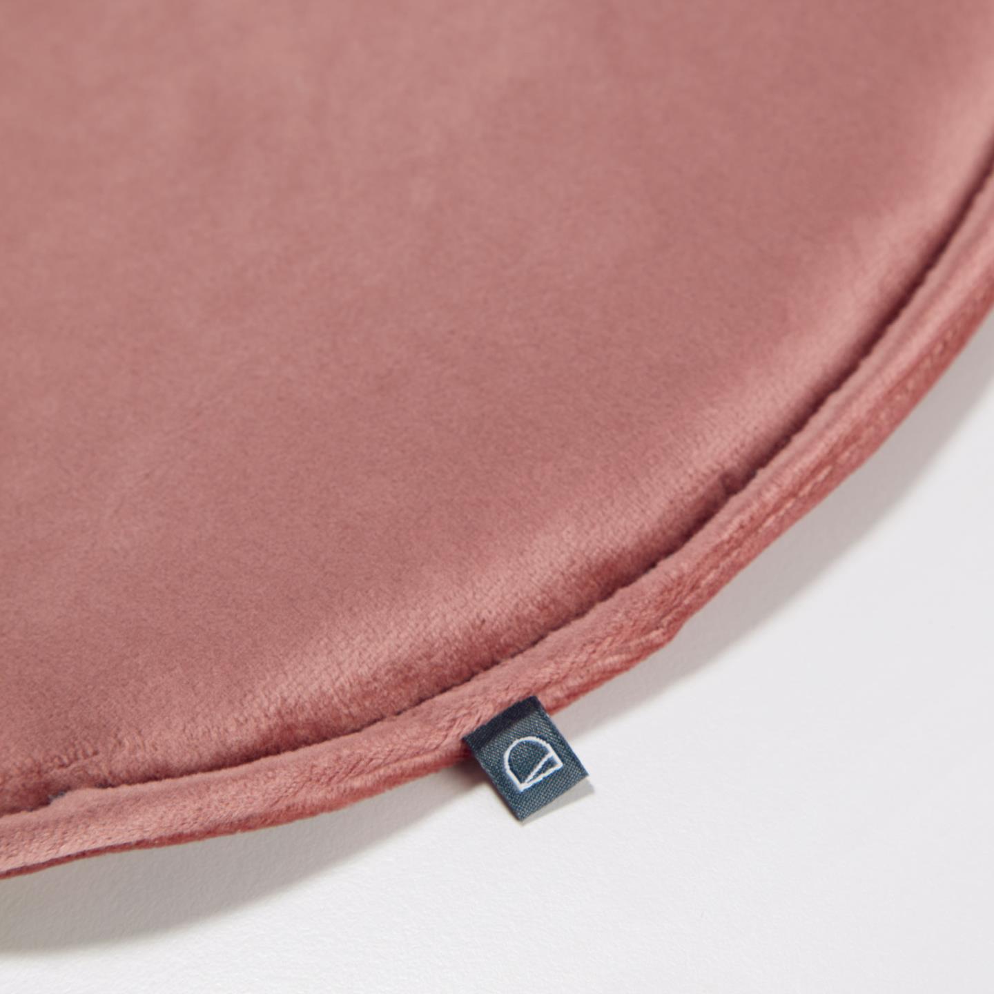 La Forma (ex Julia Grup) Круглая бархатная подушка на стул Rimca розовая 35 см