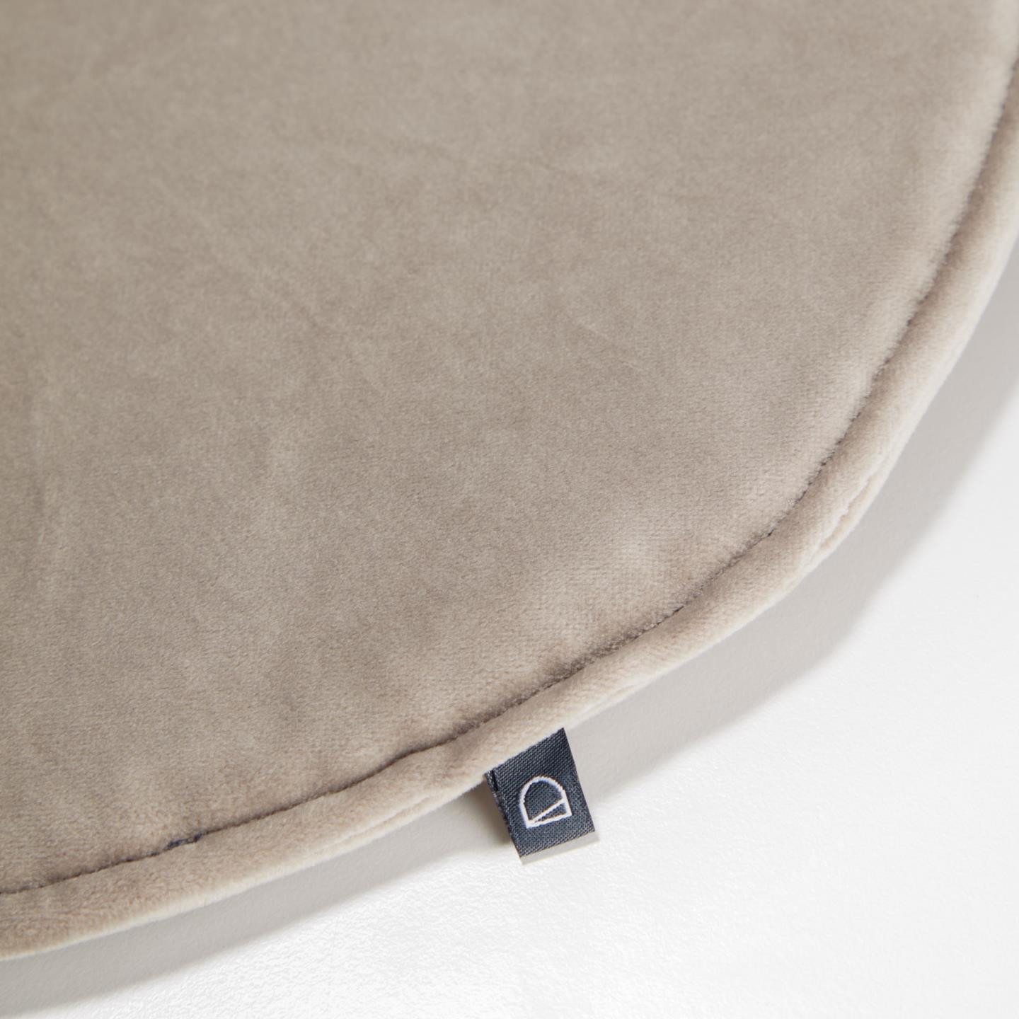 La Forma (ex Julia Grup) Круглая бархатная подушка на стул Rimca темно-серая 35 см
