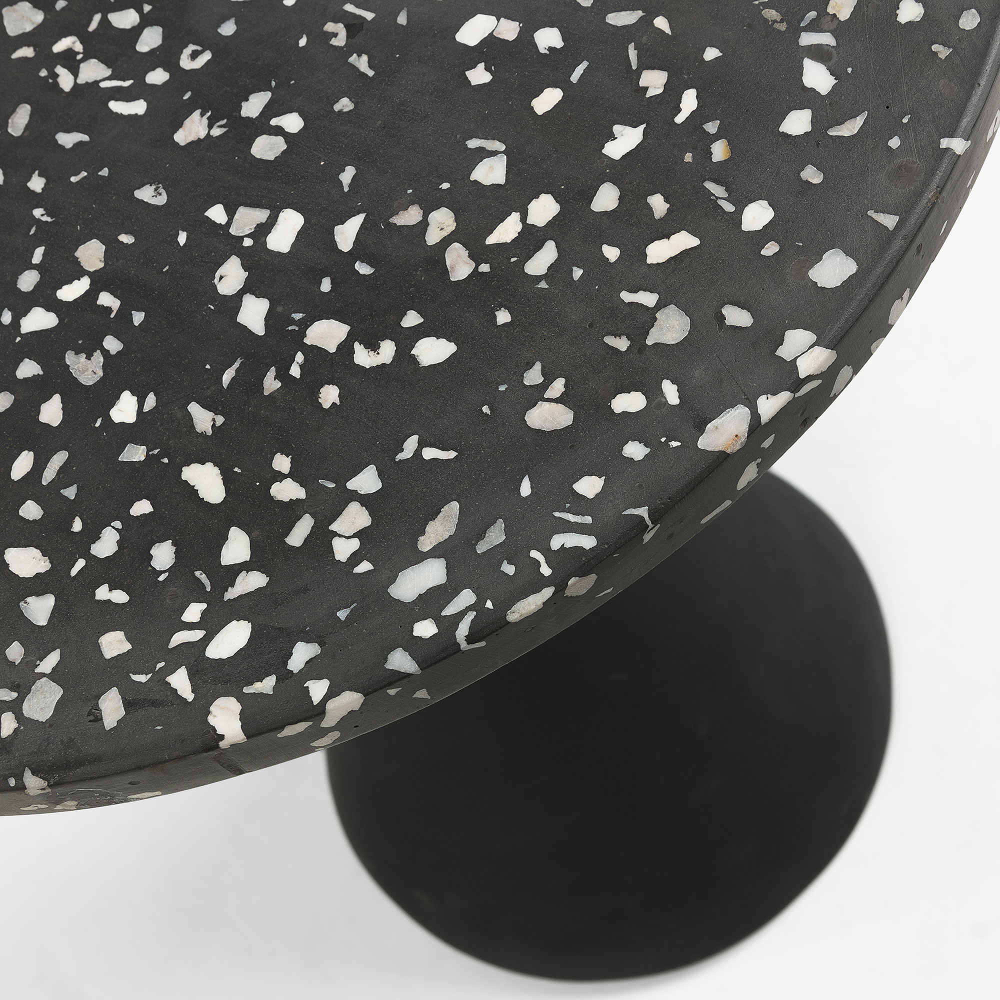 La Forma (ex Julia Grup) Приставной столик Melano терраццо черный