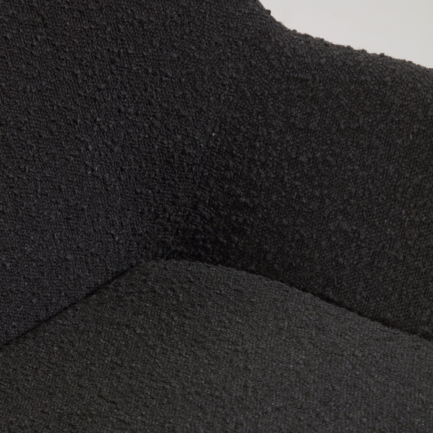 La Forma (ex Julia Grup) Стул Konna из черной ткани букле с ножками из массива ясеня