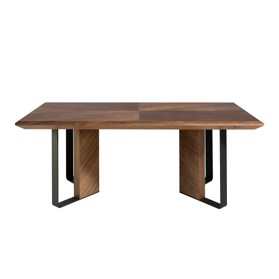 Angel Cerda Обеденный стол 1105/MI2204T из ореха и черной стали
